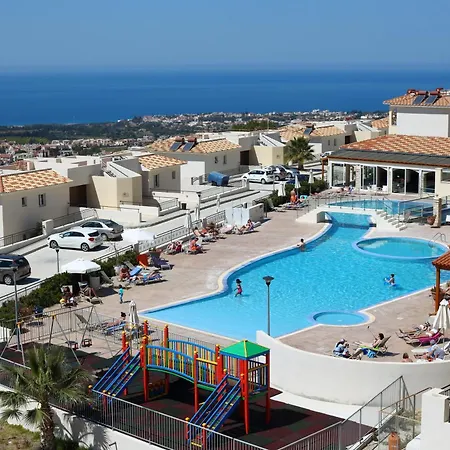 Club St. George (Adults Only)-2